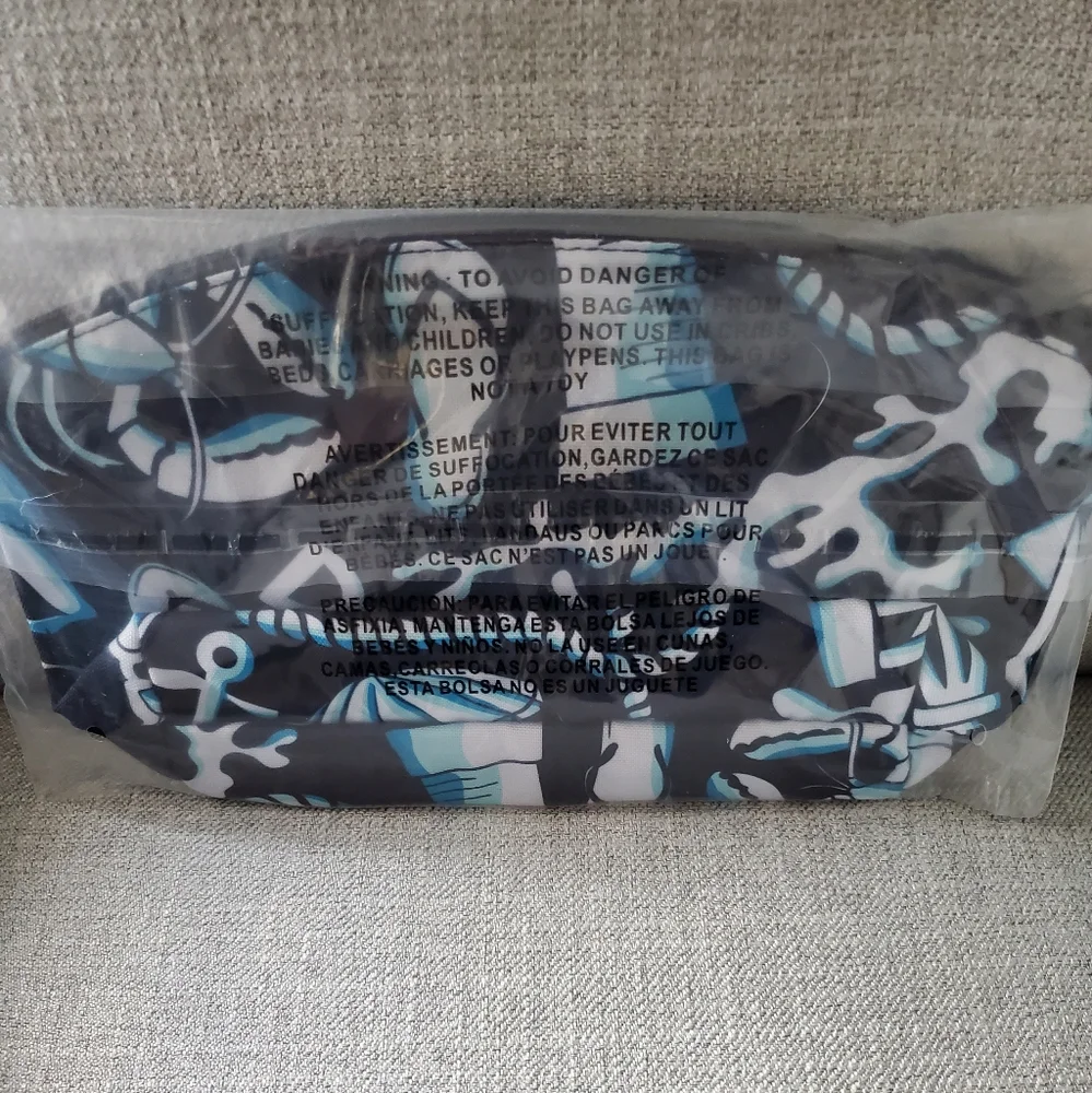 Vera Bradley Shore Enough Lighten Up Grand Travel Cosmetic Bag